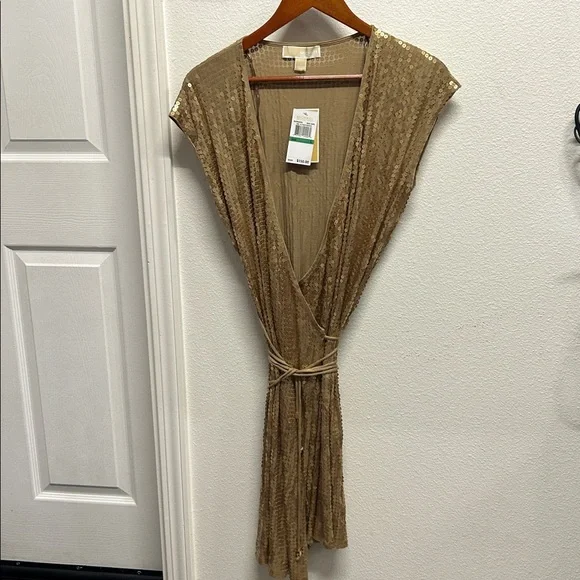 Michael Kors Gold Sequins Wrap Dress Size Large Gold NWT New MSRP $150 Party Michael Kors Gold Sequins Wrap Dress Size Large Gold NWT New MSRP $150 Party